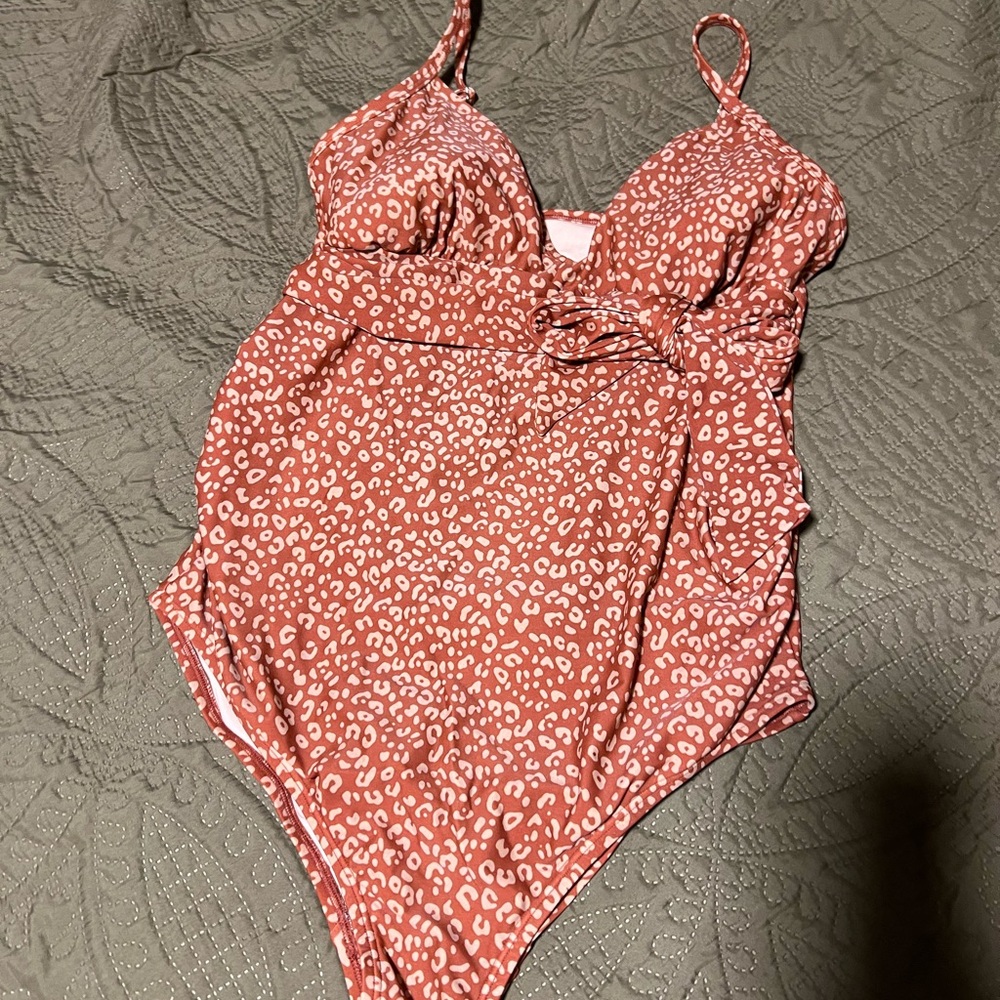 Isabel Maternity One Piece Swimsuit in Burnt orange Leopard Print